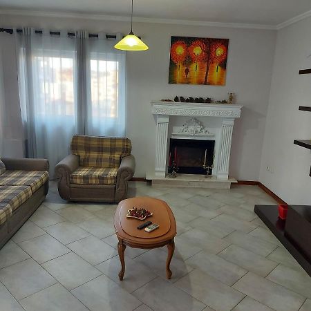 Apartmán Manka' S Place Tirana Exteriér fotografie
